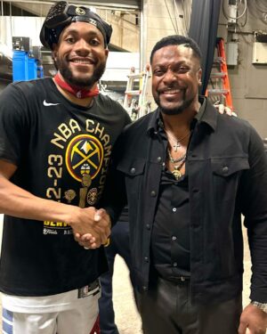 Chris Tucker Instagram - CONGRATULATIONS to the Denver Nuggets for winning the NBA Championship!!!. It’s was Great meeting Aaron Gordon, & Bruce Brown last night after the game!.!!!🏀🏀⛹🏼⛹🏽‍♂️
