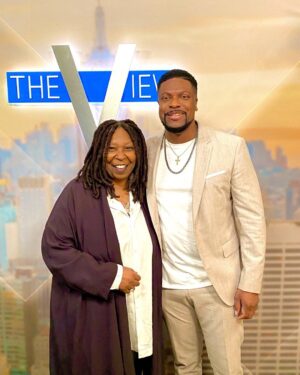 Chris Tucker Instagram - Check me out in the morning on ‘THE VIEW!’