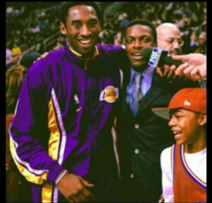 Chris Tucker Instagram - Kobe Bryant Inspires so many people through out the world, and is so deserving of the unveiling celebration of his statues. It was an honor and pleasure to have met him and to have known him.
