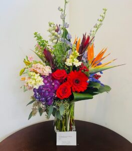 Chris Tucker Instagram - 谢谢 … I want to Thank my brother from another mother, Jackie Chan, for the bouquet of flowers he sent me last night at my show, at the FOX Theatre, in Atlanta Georgia. I Love you Jackie!!!