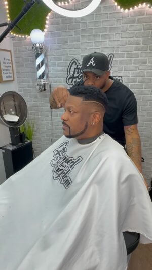Chris Tucker Instagram - Fresh Cut Friday!!!