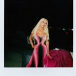 Christina Aguilera Instagram - Nothing like a girls night in 🍸 💕 I had a great time hosting these lovely ladies in Sin City with @airbnb ✨ #airbnbpartner Las Vegas, Nevada