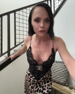 Christina Ricci Instagram - For @rodarte @kateandlauramulleavy ♥️

@jessica_mccormack 💎