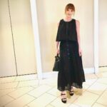 Christina Ricci Instagram - On my way to accept the Nova Award from @mauifilmfest last night. Thank you so much!! Wearing @thakoonny by my beautiful friend @mrthakoon ❤️‍🔥❤️‍🔥❤️‍🔥 @markhamptonhair
