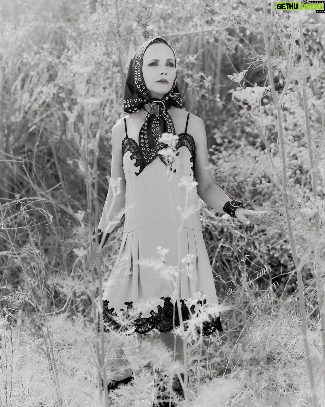 Christina Ricci - 107.4K Likes - For Mastermind Magazine 🖤
@mastermind.magazine @marieameliesauve
@tessayano
@jasonrider
@markhamptonhair
@loftjet
@nailsbyemikudo
@artproduction.
@isabelslone