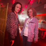 Christina Ricci Instagram - What’s the dynamic duo getting up to this week? 🐝🐝🐝 #yellowjackets @shoyellowjackets episode 4 airs Sunday at 10pm on @showtime and it’s streaming on @skytv in the UK!!! #natalieandmistyforever