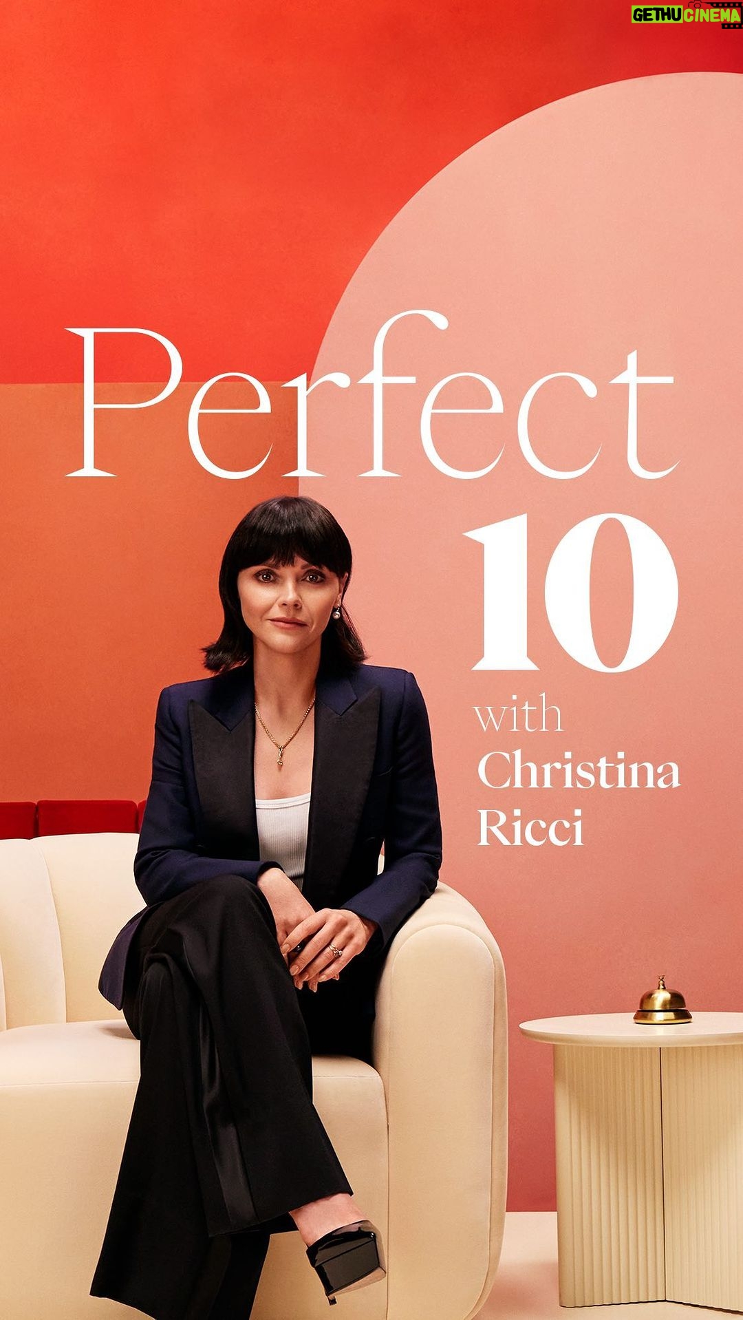 Christina Ricci Instagram - Thanks for having me @hotelsdotcom Always love talking about hotels! #hotelsperfect10
