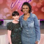 Christina Ricci Instagram - I’m on @jenniferhudsonshow today! I’ve always loved @iamjhud and after meeting her I can say she’s an absolute dream ♥️ Thank you for having me on the show!!!! @cristinaehrlich @bridgetblacksten @markhamptonhair @allanface @ullajohnson @jessica_mccormack
