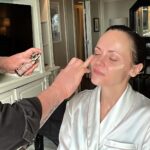 Christina Ricci Instagram - great makeup starts with great skin prep! @allanface shows us how he prepped @riccigrams skin before glam to get that red carpet glow for the Critics Choice Awards 2024. step 1: The Method Nourish for a hydrated base 💧 step 2: Dani Glowing Skin Perfector for a natural luminous glow ✨