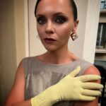 Christina Ricci Instagram - Full look ❤️‍🔥❤️‍🔥❤️‍🔥 for @mrkimjones and @fendi SS24 show @silviaventurinifendi @delfinadelettrez @markhamptonhair @aureliepayenmakeup