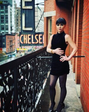 Christina Ricci Instagram - In @wolkmorais and @ninarunsdorfjewelry for @colbertlateshow tonight!! 

@cristinaehrlich 
@bridgetblacksten 
@markhamptonhair 
@francelledaly
