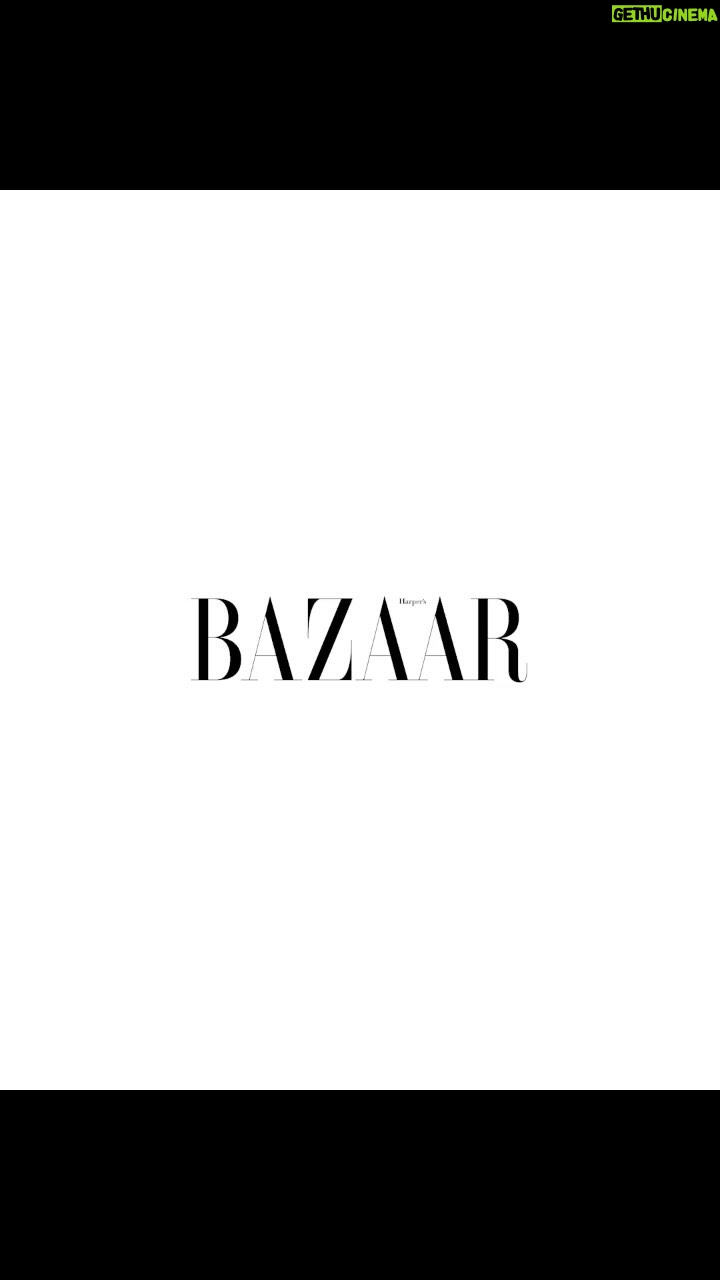 Christina Ricci Instagram - @harpersbazaar_tw @ninomunoz @marty_rush @alexanderjohhn @maxgrades @Oneten.media Styling : @sarahgorereeves Make up : @allanface Hair : @stephenbeaver81 Manicure : @eriishizu Set design : @itsisaacaaron Location : @studiostropa Production : @copiousmgmt