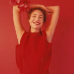 Christy Turlington Instagram - “There is a shade of red for every woman”- Audrey Hepburn But this woman in red is also my baby. ❤️ @graciebrns @thepopmag 📷 @clarazara