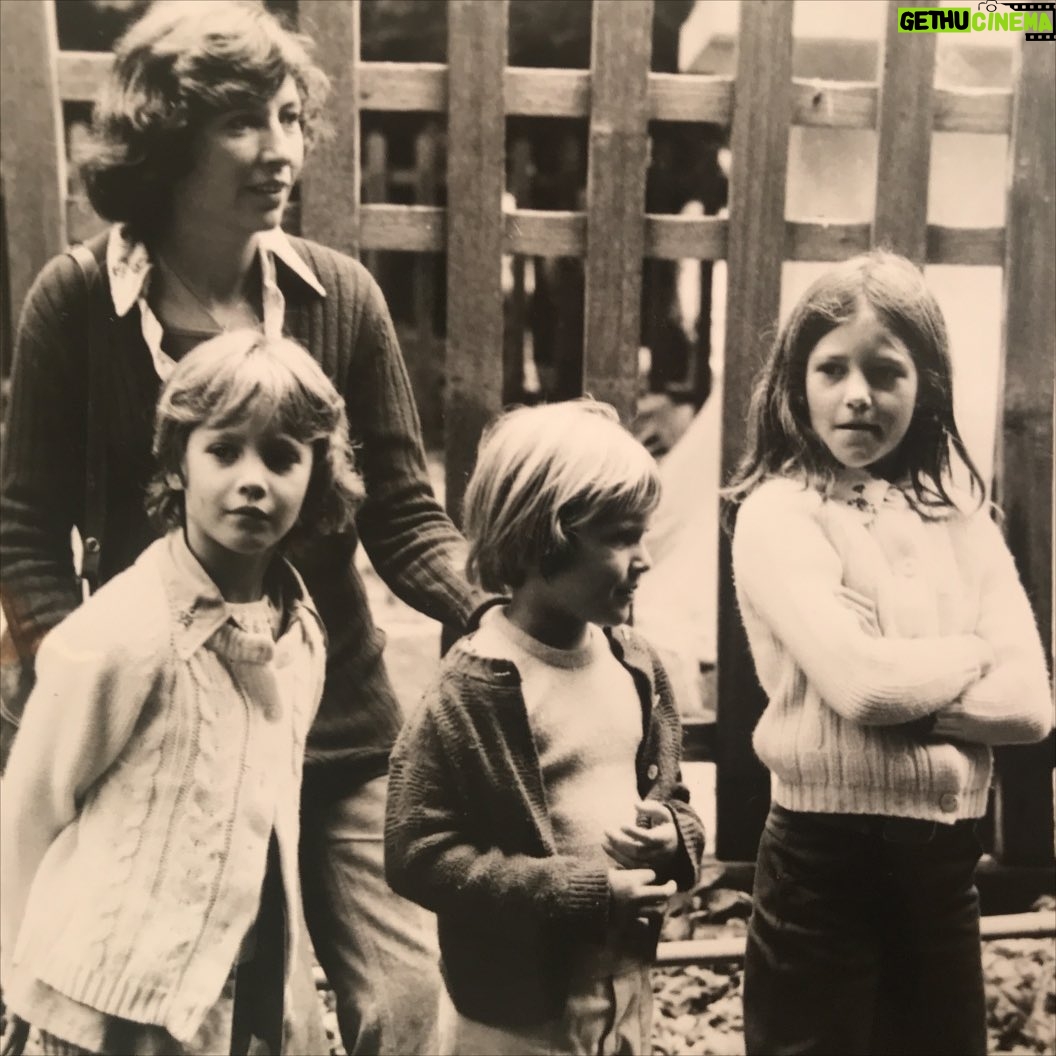 Christy Turlington Instagram - “Mom and the girls.” Our mom was always one of the girls. She still is. This photo was taken by our cousin in Golden Gate Park in San Francisco in the mid 1970’s. From left to right. @epturlington @cturlington @eturlington @kellytburns