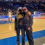 Christy Turlington Instagram - Highlights from date night with my girl 🧡💙🧡💙 #newyorkornowhere #newyorkknicks