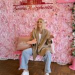 Claire Holt Instagram - go sports! miami open feat. the frosé of my dreams @santamargheritaus #santamargheritarose #ad