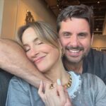 Claudia Leitte Instagram - Quando sua filha, de 4 aninhos, faz uma selfie PERFEITA e tira uma foto sua com seu amor… …não tem filtro que supere a beleza desse registro… 🥹🥹🥹🥹🥹🥹🥹🥹🥹🥹🥹🥹