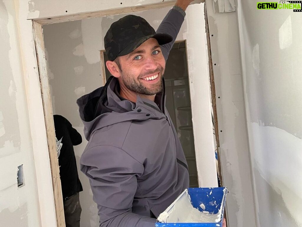 Cody Walker Instagram - Who did it better?! Watch a new episode of Fast: Home Rescue, tonight at 9pm only on The Weather Channel. #teamroww