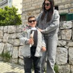 Cyrine Abdel Nour Instagram - أحد "الشعانين" هو يوم ذكرى دخول سيدنا يسوع المسيح الى أورشليم القدس واستقبله الشعب فارشًـا ثيابه وأغصان الاشجار أحسن إستقبال. وهو اليوم الأول في أسبوع الآلام الذي يسبق عيد الفصح، حيث تقام الاحتفالات الدينية الطقسية شعنينة مباركة 🕊️ #احد_الشعانين #سيرين_عبدالنور #سيرين_عبد_النور #cyrineabdelnour #happysunday #happypalmsunday #family #love Lebanon