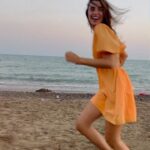 Damlasu İkizoğlu Instagram – Sıkma Portakal enerjisiyle çalışanlar 🍊
