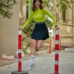 Damlasu İkizoğlu Instagram - Gardroplarımıza zamansız, zarif ve aktif bir koleksiyon bırakıyoruz. @lacoste 🐊🤍 #fashionsport #iconsonthemove #teamlacoste #işbirliği 🌸 Icons on The Move for @lacoste Project Design & Management: @mer.sage Filmed by: @selinsenkoken Camera Assistant: @atahancyln Photography: @gokaycatak Photography Assistant: @ahzabgunel , @oykunakbulut Styled by: @zekiyekaradag_ Styling Assistant: @zeynepkerpisci , @ilaydayaslan Hair: @kadirkussoglu Mua: @mhmtalpn Production Manager: @mthanoz Production Assistant: @evrim.ustbs Handy Cam: @selinunsel Music & Sound Design: @cihangir_aslan_ Colorist: @barishosabcioglu
