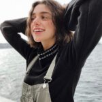 Damlasu İkizoğlu Instagram - Güneş yerinde 🧐