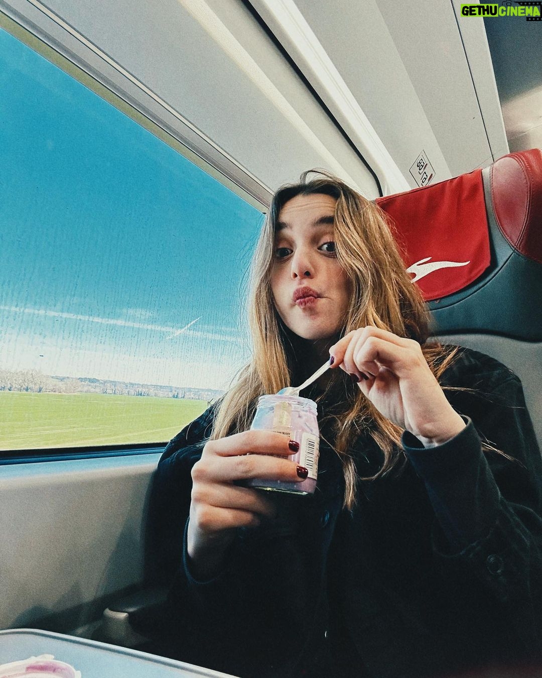 Damlasu Δ°kizoΔlu Instagram - βπΆππ πππ π«Άπ» β±πΎπππππ