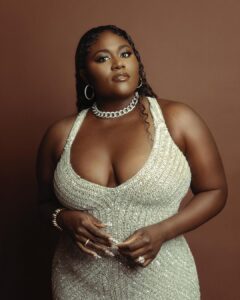 Danielle Brooks Instagram - One assignment: f✨ em up! 😉 #vanityfair #oscars
