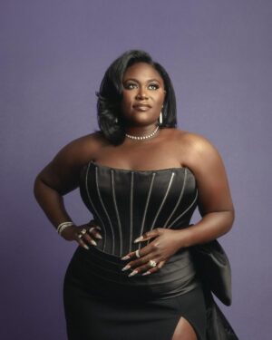 Danielle Brooks Instagram - Thank you Wella for taking care of your girl! My hair was red carpet ready thanks to @wellahairusa #wellaultimaterepair #ad
