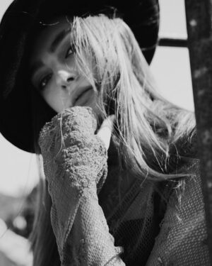 Danielle Rose Russell Instagram - @daniellekorman