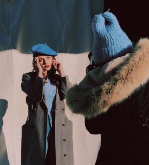 Danielle Rose Russell Instagram - Shoutout to this team of warriors for working in the freezing temps. (: