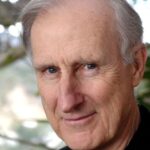 Darcy Donavan Instagram - I had a wonderful time at the Grand Opening of PETA's newest Los Angeles Event space, the James Cromwell Empathy Center. I loved meeting all of the other Celebrities and Activists in attendance. 🎉⭐🤲 It was so much fun spending time and taking photos with James Cromwell who is an incredible Actor of blockbuster Television Shows and Movies such as Succession, The Green Mile, Spider-Man 3, and Jurassic World, as well as the extremely talented Actor Ed Begley Jr. from Pineapple Express, Young Sheldon, and Best in Show. I had an amazing time! 💙🙏👍 James had the honor of cutting the ribbon at the ceremony, which took place the same day he was nominated for a Creative Arts Emmy Award! Wow! Thank you, @peta for Hosting such an amazing Event! You are doing an incredible job! 💙✨🎀 Have a fabulous day, everyone! Big hugs ❤️🩵 Learn More: @peta Sunset Boulevard, LA.