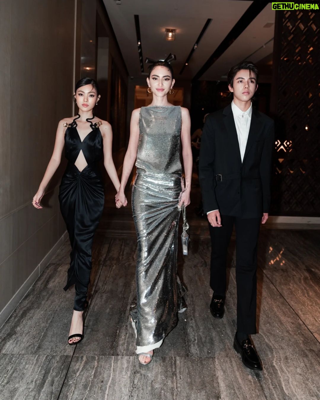 Davika Hoorne Instagram - ❤️ @voguethailand we love p @kullawit 😍