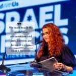 Debra Messing Instagram – I had a very special few days in Los Angeles. I was honored with the “Guardian of Israel” Award at the @standwithus International Summit. It was a gathering of 500 high school and college student leaders from all over the globe; Brazil, Germany, South Africa, Canada, etc. I was reunited with my travel mates to Israel, @brettgelman and @witchofthewestcoast who had a very powerful conversation with @mrmichaeldickson. I was surrounded with love from friends and chosen family, and the highlight was hearing @fiveforfightingmusic speak about his allyship with the Jewish people, and the incredible song he wrote, “OK.” If you haven’t heard it, check out the music video on his IG account. 

It was the first time in a very long time that I had reason to put on a dress and get beautified. Thank you @elaineoffers and @rodortegahairstylist 

I was also able to pop in and meet a group of beautiful 12 yr old survivors from Kibbutz Shuva, who were in LA for a healing retreat provided by @mamannonprofit and @waldorfbevhills and given a wellness day with meditation, sound baths, and therapeutic art. They have been through the unimaginable and they were weary but brave and grateful.

And finally, I had the honor of hosting a book party for @sharonbrous to discuss her beautiful, healing book “The Amen Effect.” She mesmerized the attendees and left us all uplifted.
I highly recommend her book. 

Full speech to come!

#standwithus #healing #peace