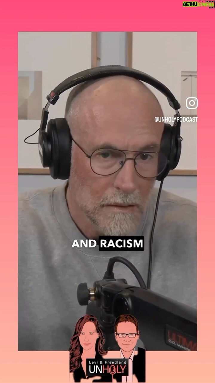 Debra Messing Instagram - A wellspring of ani-semiti, the likes of which I never thought was imaginable in the West. Thought leader and Professor Scott Galloway. @profgalloway #antisemitismus #doublestandards #explosion #racism #neveragain #jews United States of America