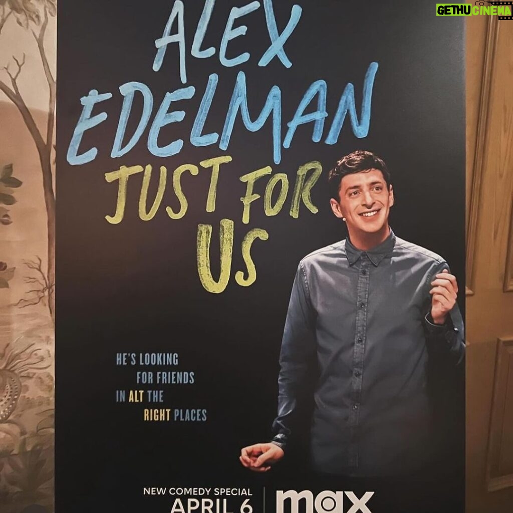 Debra Messing Instagram - WHAT A GIFT! To watch a brilliant comic soar on stage, bring tear inducing laughter to everyone witnessing his sorcery and deliciousness, while being challenged to see what our darkest corners hide. Tonight, at 10 pm do not miss JUST FOR US with @alexedelman on HBO MAX. You will hear the craziest story about how an orthodox Jewish kid from Boston crashed a Neo-Nazi meeting in Queens New York, and momentarily fell for a cute white supremacist named Chelsea. The screening was the highlight of the year. Gathering with Jew~loving people, being momentarily lifted out of our never ending grief, to celebrate an artist who celebrates a people, and all people, in the funniest most nuanced way. If you need a laugh— here it is! Congratulations @alexedelman ! PS this show started off- broadway, moved to Broadway and now is streaming. Let me know if you saw the show in NY! #comedy #jewishcomedy #onemanshow #whitesupremacists #boston #hbomax
