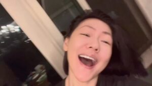 Dee Hsu Instagram - 總算⋯⋯⋯⋯⋯明天開學了🎉🎉🎉🎉🙏🙏🙏🙏🎁🥹🥹😮‍💨😮‍💨💕🤣😍🎈🎈🎈🥰🤣👍👏👏👏🧎‍♀️🧎‍♀️🧎‍♀️