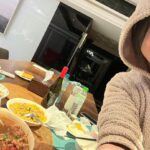 Dee Hsu Instagram - 應孩子要求，再次洗手做羹湯！她們其實要的是回到家看到媽媽做了一桌菜！好吃是一定的！但對她們來說這種溫馨感更重要❤️