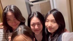 Dee Hsu Instagram - 我親愛的二女兒Lily,她以為我忘了她的生日！怎麼可能！你們三個都是媽媽的心頭肉❤️你們比我重要太多了😘