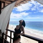Dee Hsu Instagram - 45歲有點肉還挺性感的啊🥰什麼螞蟻腰？走開😮‍💨