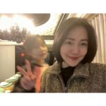Dee Hsu Instagram - 今年許老三寫的字是孝！她說是我逼她的🤪但寫的挺好的啊！重點，要實行❤️