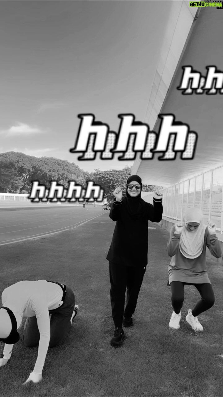 Dian Ayu Instagram - tebak buat video towet towet doang begini kita berapa kali take 😂#ReelsMamaNina