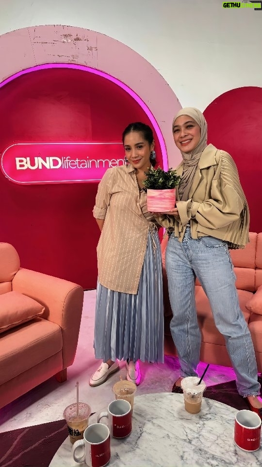 Dian Ayu Instagram - Crafting memories with a personal touch! Elevate your gifting game with custom-made treasures from Aydea Studio. There's nothing quite like the magic of handcrafted gifts.