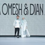 Dian Ayu Instagram - Seneng banget bisa jadi bagian dari @sisesaclothing Annual Fashion Show 2023 “Between the Lands” 🤍 perjalanan 12 tahun yang masyaallaahh.. Congratulations tante @merrypramono , @sirizsisesa , @senazsisesa , @sansasisesa .. koleksinyaa selalu masyaallaahh.. berkaaahhh selaluuu, dan terus menginspirasi 🤍🤍🤍 Makeup by @yayihanoum