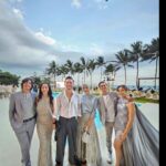 Dian Ayu Instagram - kurang sayang apaaa sama @gitasucia cobaa, pagi baru landing dari London, sore langsung cuss ke Bali buat pernikahan yg dinantikan kakak kakaknyaa.. si bontot di @sketsa.transtv yg akhirnyaa menemukan jodohnyaaa.. sakinah mawaddah warohmahh yaaa.. happy happy terusss ❤️ Denpasar, Bali, Indonesia