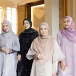 Dian Ayu Instagram - 💜💜💜💜💜💜💜💜💜 Rama Dress ini gemasshhhh sekaliiii, teman teman suka warna apaaaa?????!! Jgn lupa sudah bisa diorder yah @alurcerita 🌟☘️ Ishbir collection edisi special #AlurCerita6Langkah Makeup by @victoria_makeupatelier 💄 Photo by @dierabachir 📷 Properties and venue @lifetime.design