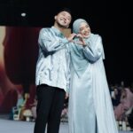 Dian Ayu Instagram - Seneng banget bisa jadi bagian dari @sisesaclothing Annual Fashion Show 2023 “Between the Lands” 🤍 perjalanan 12 tahun yang masyaallaahh.. Congratulations tante @merrypramono , @sirizsisesa , @senazsisesa , @sansasisesa .. koleksinyaa selalu masyaallaahh.. berkaaahhh selaluuu, dan terus menginspirasi 🤍🤍🤍 Makeup by @yayihanoum