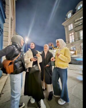 Dian Ayu Instagram - ketika kami di Paris ❤️
29.10.23 - 1.11.23