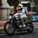 Dian Ayu Instagram - Belakangan lagi rajin banget motoran lagiii.. Makin kepengennya juga banyaak nihh.. pengen motoran dimanalahh, pengen camping sambil motoran lahh, pengen motor ini lahh itulahh.. ahhh banyak lahhh.. Ayukkk lahh bii @omeshomesh 🤣 . Thank youu jepretan kece nyaaa @zhr.motoproject @noivz.shoot 🤙🏻