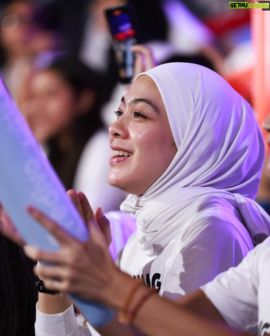 Dian Ayu Instagram - Buat kita @theprediksi_ tetap pemenangnyaa 🤍🤍🤍 . #YangNgijininMotoranThePrediksi #AnaknyaThePrediksi